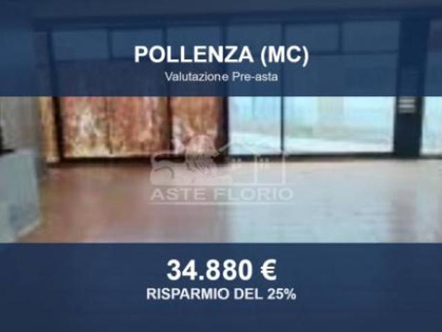 Immobile in asta di 99 m in vendita a Pollenza