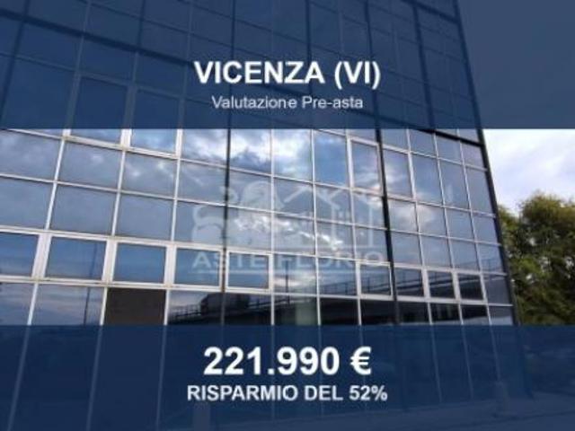 Immobile in asta di 900 m in vendita a Vicenza