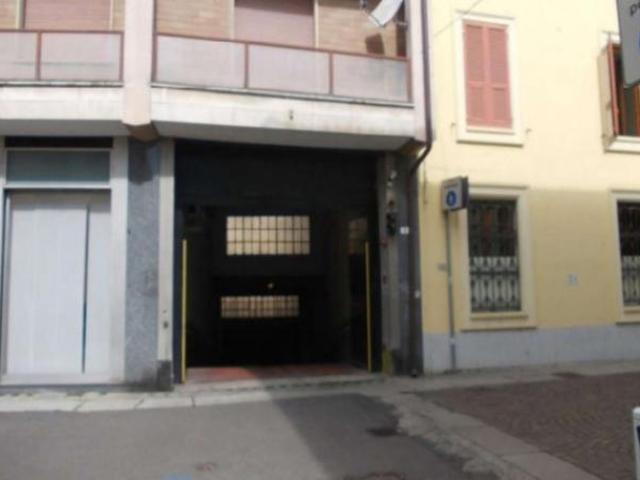 Immobile in asta di 900 m in vendita a Alessandria