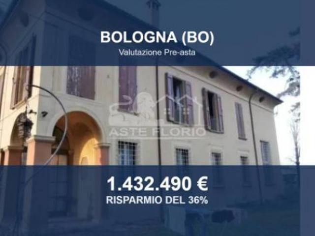 Immobile in asta di 906 m in vendita a Bologna