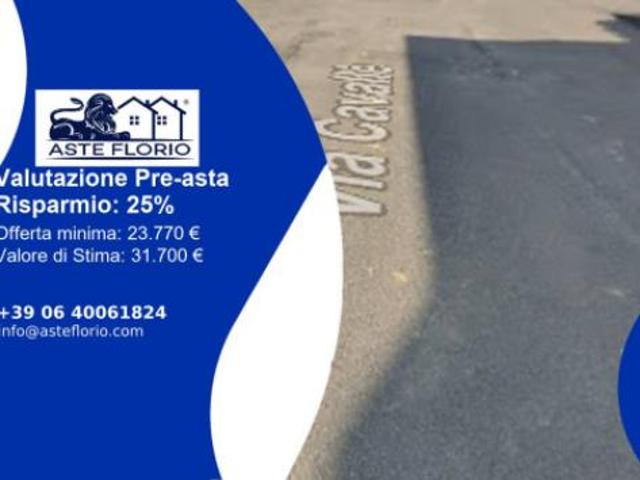 Immobile in asta di 90 m, box auto in vendita a Romentino