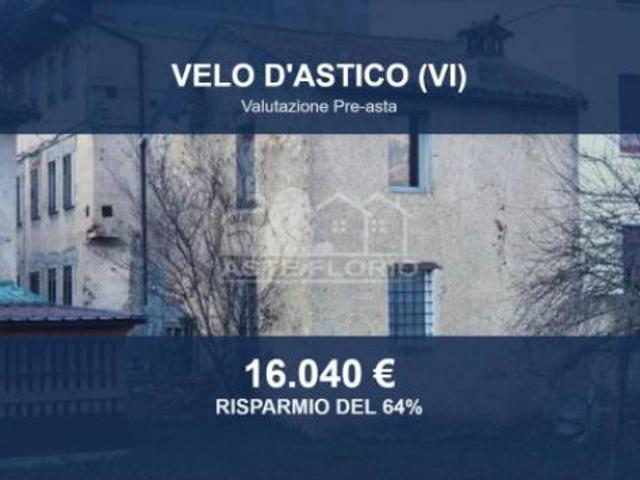 Immobile in asta di 90 m in vendita a Velo d'Astico