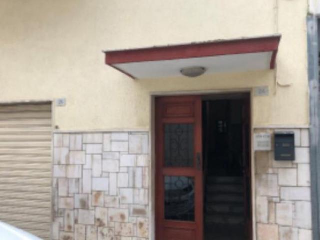 Immobile in asta di 91 m con 3 locali e box auto in vendita a Trinitapoli