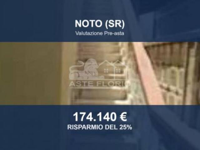 Immobile in asta di 91 m in vendita a Noto