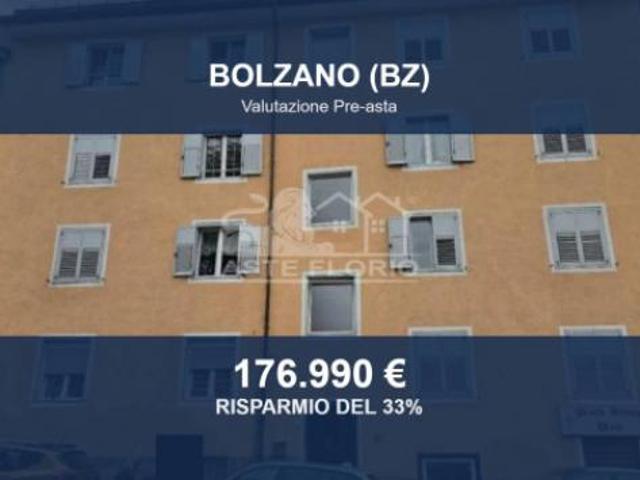 Immobile in asta di 91 m in vendita a Bolzano