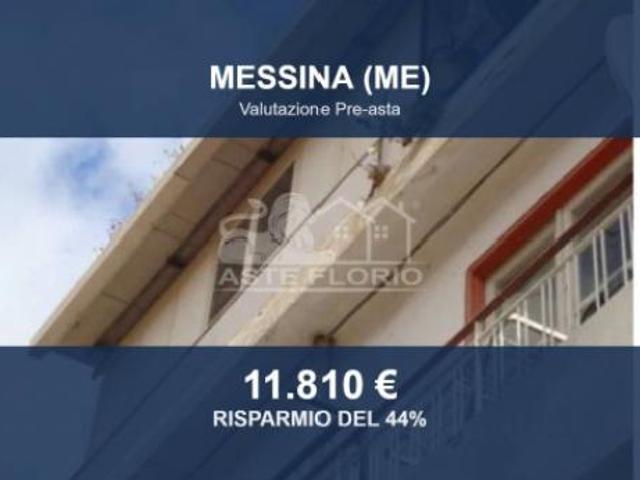 Immobile in asta di 92 m con più di 5 locali in vendita a Messina