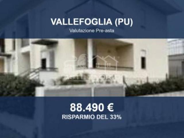 Immobile in asta di 92 m, box auto in vendita a Vallefoglia