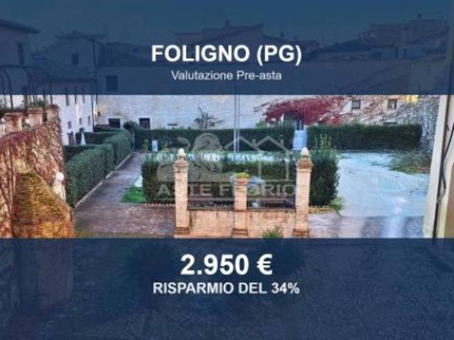 Immobile in asta di 9 m in vendita a Foligno