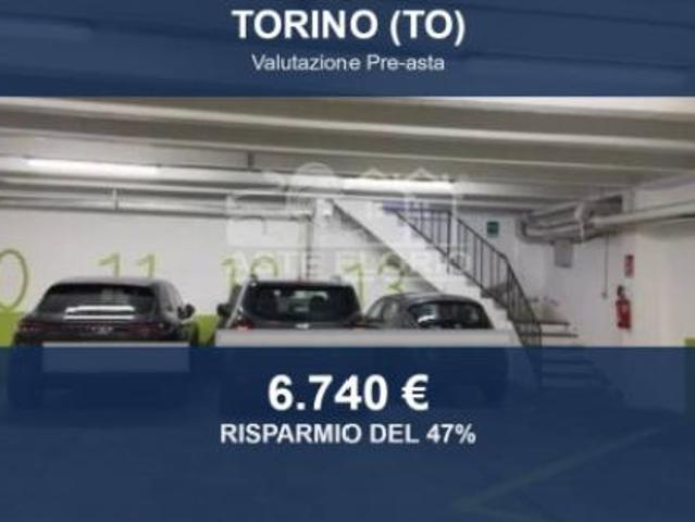 Immobile in asta di 9 m in vendita a Torino