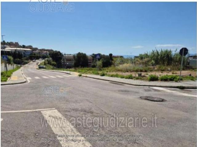 IMMOBILI ALTRA CATEGORIA Via Oriana Fallaci, 57025 Piombino LI, Italia