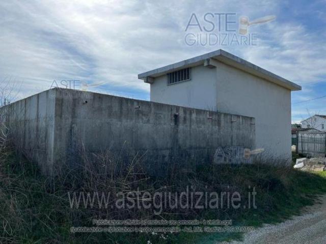 IMMOBILI ALTRA CATEGORIA Via Pignatara, 65010 Cappelle Sul Tavo PE, Italia