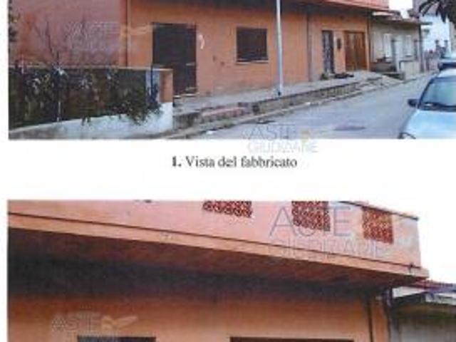 IMMOBILI ALTRA CATEGORIA Via Villarios 7