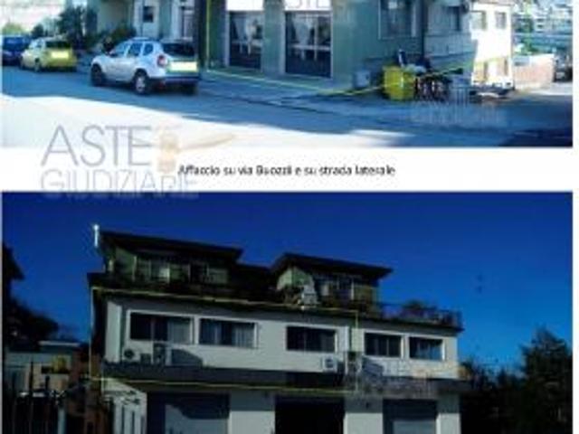 IMMOBILI IMMOBILE COMMERCIALE Via Bruno Buozzi, 51, 60131 Ancona AN, Italia