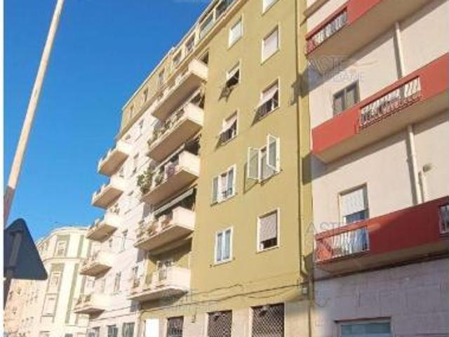 IMMOBILI IMMOBILE COMMERCIALE Via Grazia Deledda, 32, 09127 Cagliari CA, Italia