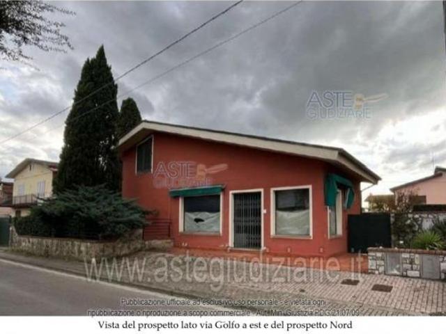 IMMOBILI IMMOBILE COMMERCIALE Via del Golfo, 8, 51019 Ponte Buggianese PT, Italia