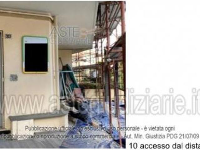 IMMOBILI IMMOBILE COMMERCIALE Via dell'Ombra, 4, 16132 Genova GE, Italia