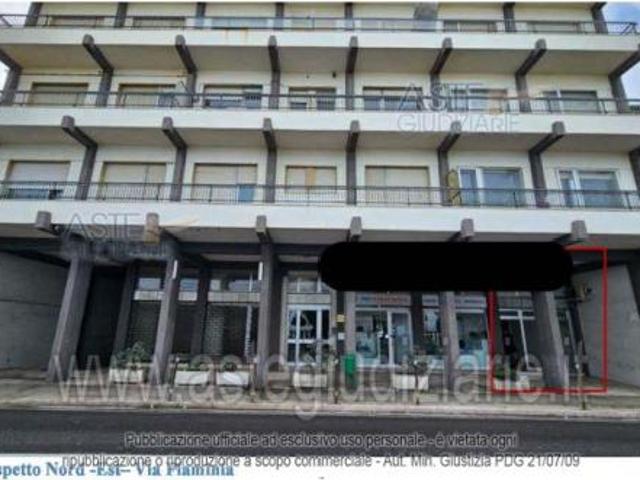 IMMOBILI IMMOBILE COMMERCIALE Via Flaminia, 508, 60015 Falconara Marittima AN, Italia
