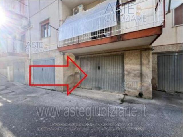 IMMOBILI IMMOBILE COMMERCIALE Via Frascinelle, 6, 84043 Agropoli SA, Italia