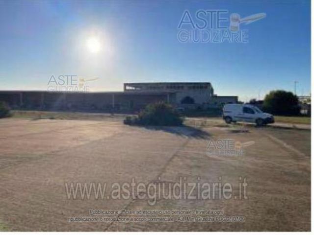 IMMOBILI IMMOBILE COMMERCIALE Via L. Pasteur, 25, 09041 Dolianova CA, Italia