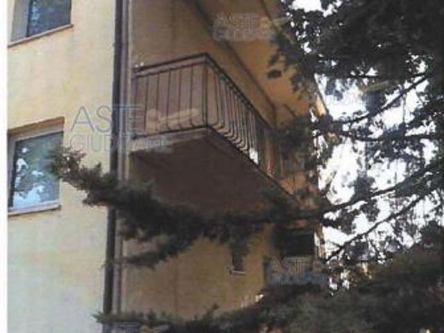IMMOBILI IMMOBILE COMMERCIALE Via mare Adriatico, 126, 65010 Spoltore PE, Italia