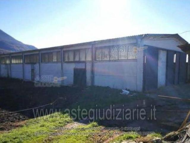 IMMOBILI IMMOBILE COMMERCIALE Via San Martino, 67022 Capestrano AQ, Italia