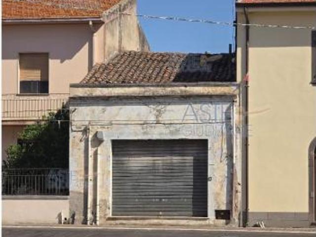 IMMOBILI IMMOBILE COMMERCIALE Via Roma, 88, 08016 Borore NU, Italia