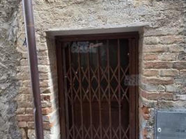 IMMOBILI IMMOBILE COMMERCIALE Vico della Pace, 4, 65024 Manoppello PE, Italia