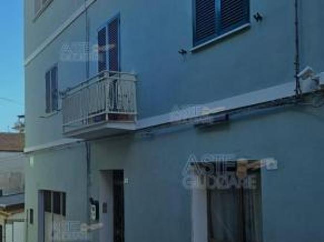 IMMOBILI IMMOBILE COMMERCIALE Vico III Corso Umberto I, n. 6, 66050 San Salvo CH, Italia