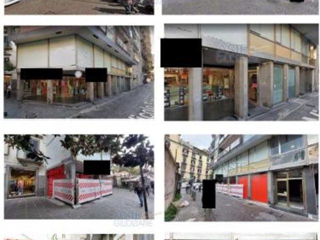 IMMOBILI IMMOBILE COMMERCIALE Vicolo Santa Maria Cappella Vecchia, 3, 80121 Napoli NA, Italia