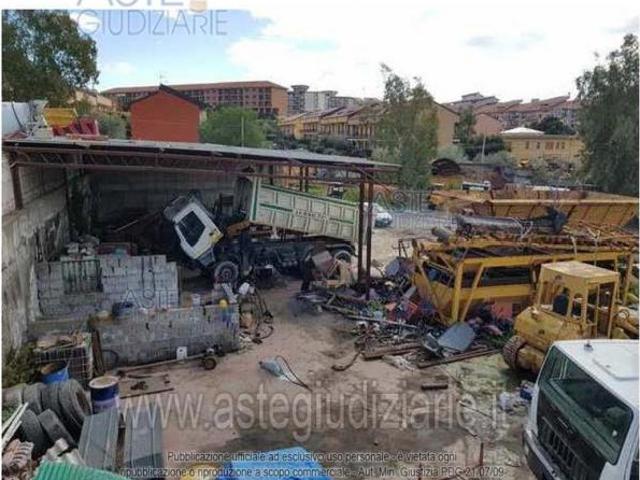 IMMOBILI IMMOBILE COMMERCIALE Contrada Priolo, s.n.c