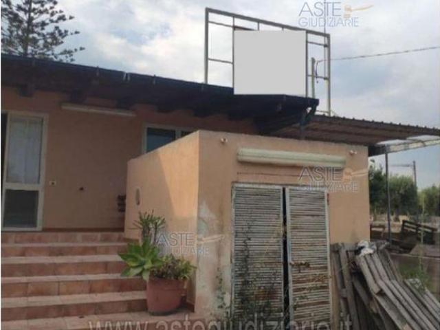 IMMOBILI IMMOBILE COMMERCIALE S.P. Sampieri Pozzallo n 2