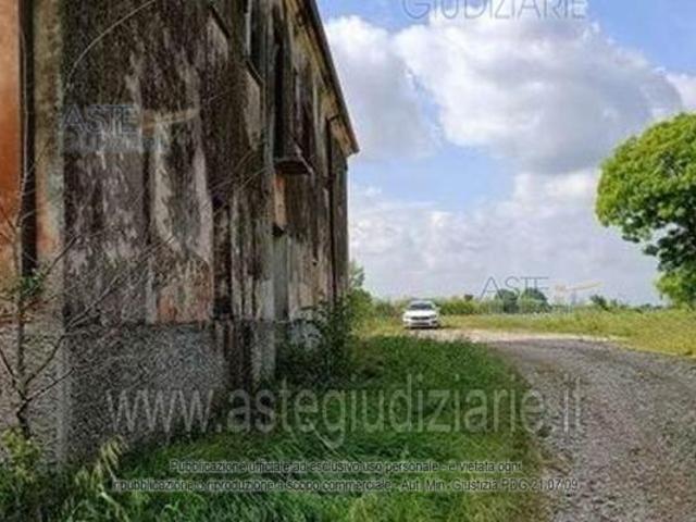 IMMOBILI IMMOBILE COMMERCIALE Strada Santa, 46010 Curtatone MN, Italia