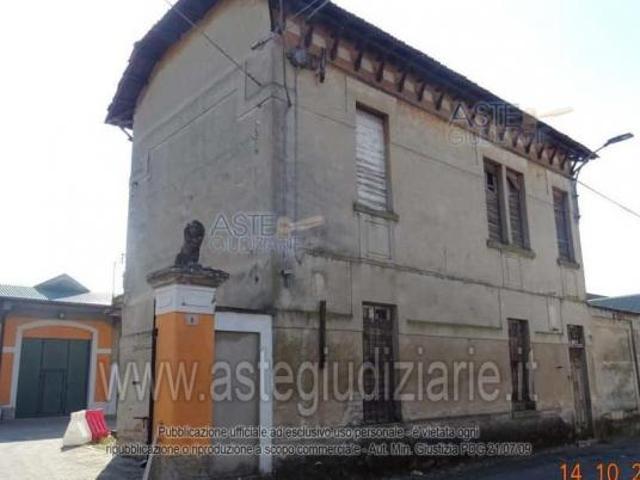 IMMOBILI IMMOBILE INDUSTRIALE Via Privata Magnani, 5, 27035 Mede PV, Italia