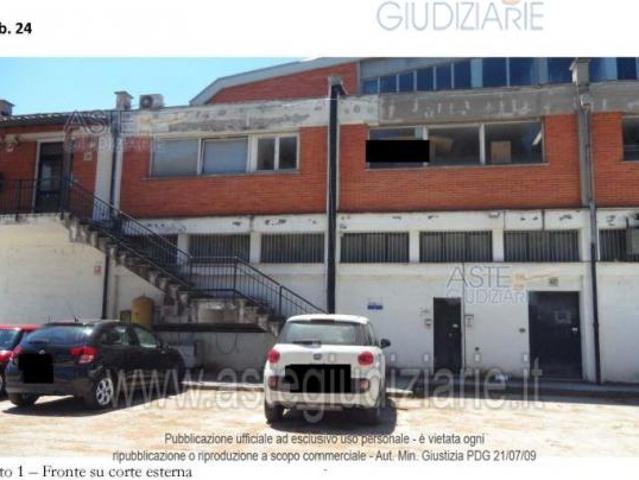 IMMOBILI IMMOBILE INDUSTRIALE SP239 Fermana Falerienze, Fermo FM, Italia