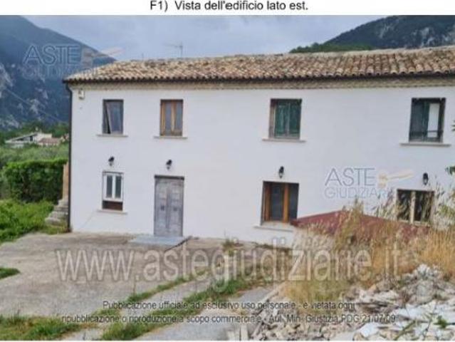 IMMOBILI IMMOBILE RESIDENZIALE Contrada Fornaca