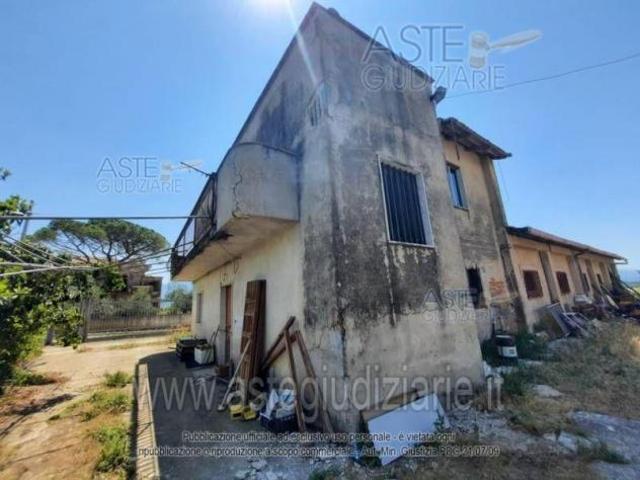 IMMOBILI IMMOBILE RESIDENZIALE Contrada Ferfavone, via III Traversa