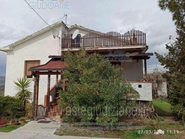 IMMOBILI IMMOBILE RESIDENZIALE Contrada S. Salvatore, 25, 65017 San Salvatore PE, Italia