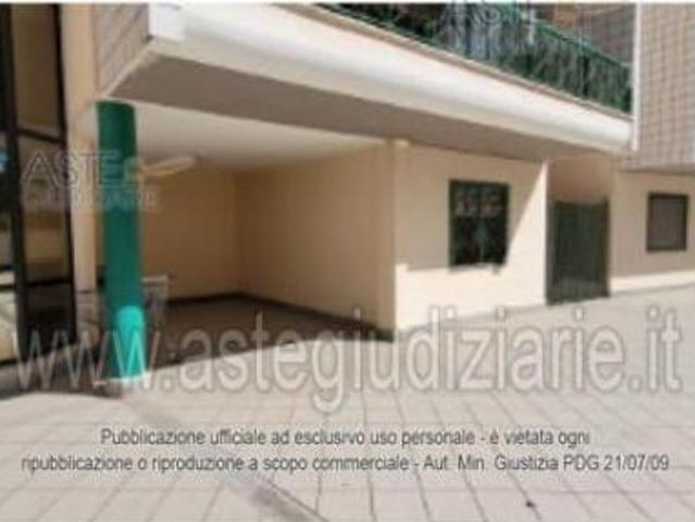 IMMOBILI IMMOBILE RESIDENZIALE Corso Italia, 16