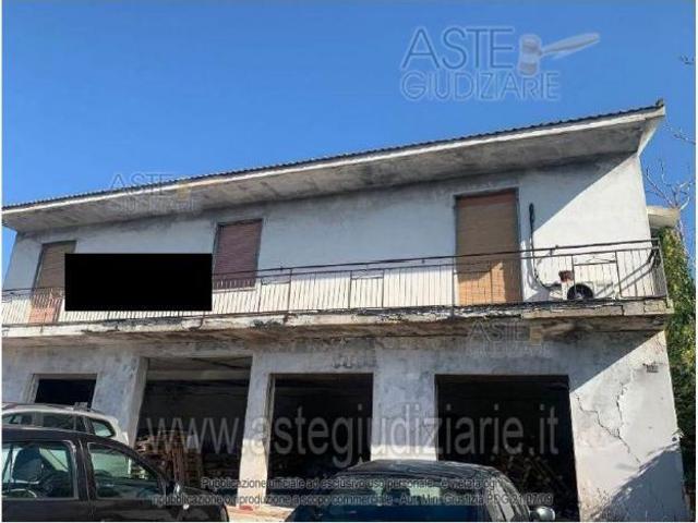IMMOBILI IMMOBILE RESIDENZIALE Corso Vittorio Emanuele, 6, 08033 Isili SU, Italia