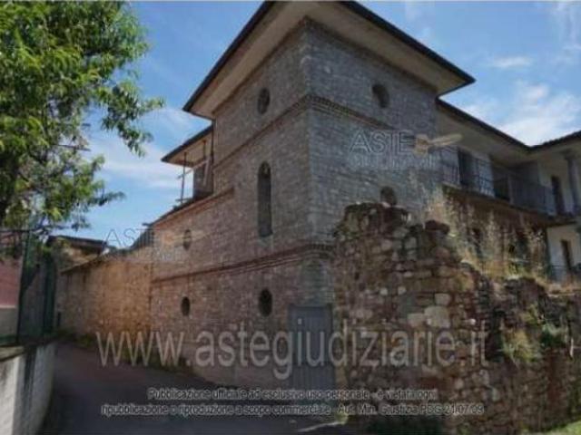 IMMOBILI IMMOBILE RESIDENZIALE Localita' Villò, Via Santa Lucia 28