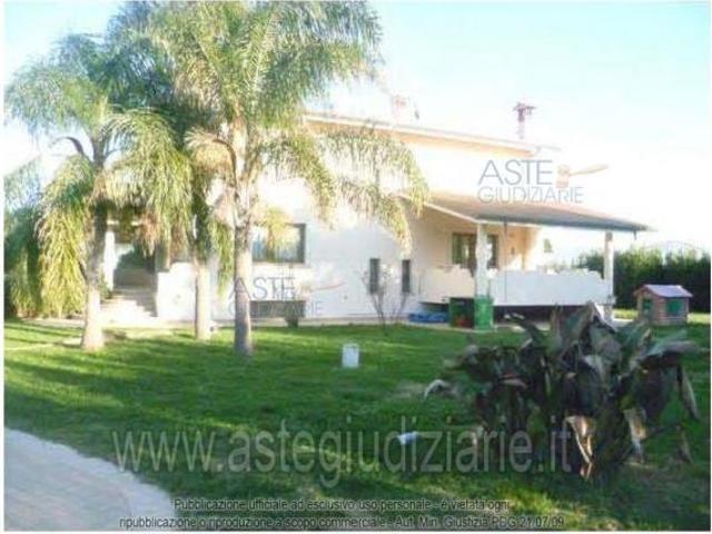 IMMOBILI IMMOBILE RESIDENZIALE S.R. 148 PONTINA KM. 94,728