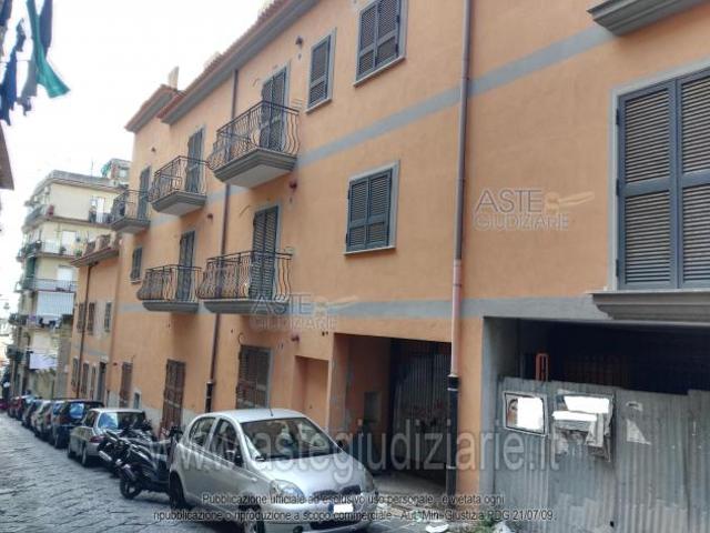 IMMOBILI IMMOBILE RESIDENZIALE Salita Capodimonte, 48, 80136 Napoli NA, Italia