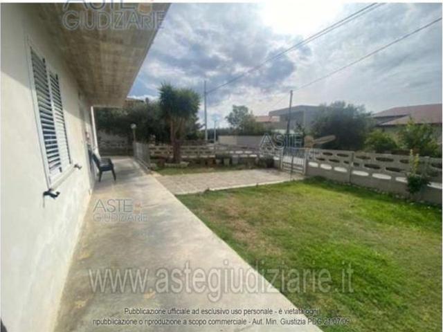 IMMOBILI IMMOBILE RESIDENZIALE Str. Giardino, 29, 65013 Giardino PE, Italia