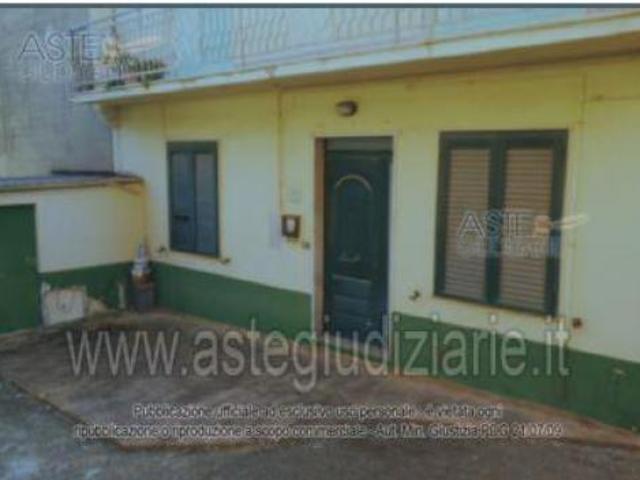 IMMOBILI IMMOBILE RESIDENZIALE Str. Trignina, 66050 San Salvo CH, Italia