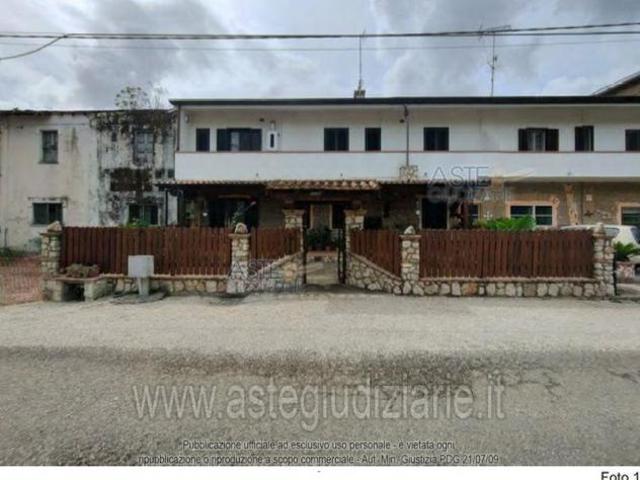 IMMOBILI IMMOBILE RESIDENZIALE Strada Pantano d'Inferno 9
