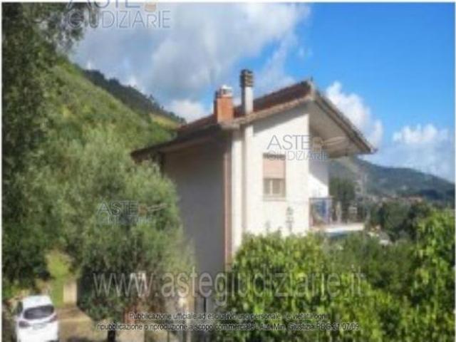 IMMOBILI IMMOBILE RESIDENZIALE Strada Regionale dei Monti Lepini Km 20,100