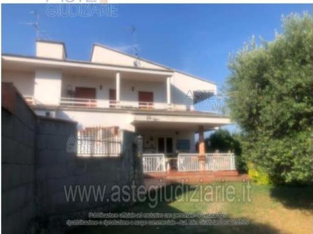IMMOBILI IMMOBILE RESIDENZIALE Strada Trasversale n. 80 Localit Borgo Faiti