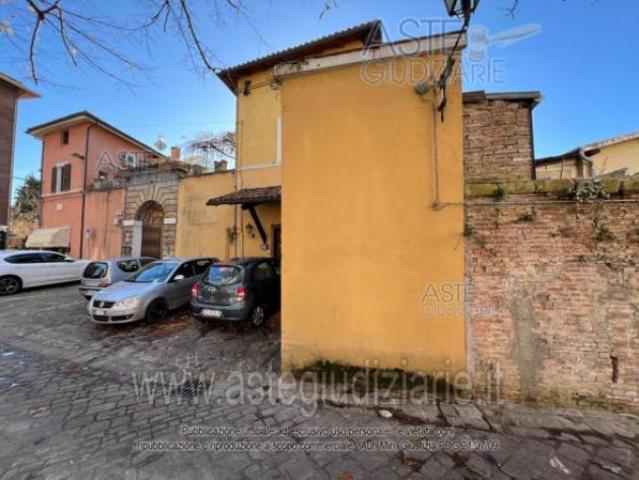 IMMOBILI IMMOBILE RESIDENZIALE Piazza dei Partigiani n. 9