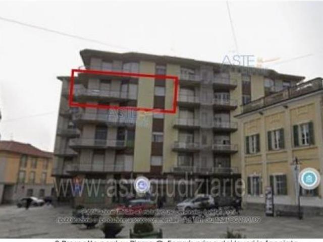 IMMOBILI IMMOBILE RESIDENZIALE Piazza Galileo Ferraris, 13046 Livorno Ferraris VC, Italia