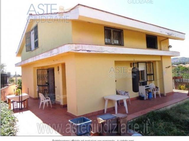 IMMOBILI IMMOBILE RESIDENZIALE Via Madonna dell'Aiuto, 11, 95024 Acireale CT, Italia